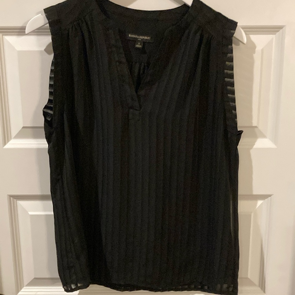 Black Banana Republic Top